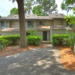 SHIPYARD BEACH PARKING - RESTROOMS - RESTAURANT