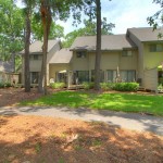 SHIPYARD BEACH PARKING - RESTROOMS - RESTAURANT