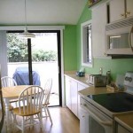 SHIPYARD BEACH PARKING - RESTROOMS - RESTAURANT