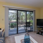 SHIPYARD BEACH PARKING - RESTROOMS - RESTAURANT