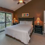 SHIPYARD BEACH PARKING - RESTROOMS - RESTAURANT