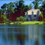 SHIPYARD BEACH PARKING - RESTROOMS - RESTAURANT